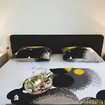 Apartman Sunny Garden *