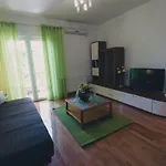 Apartman Sunny Garden