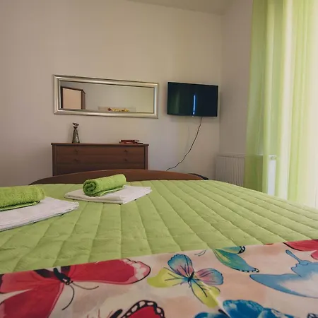 Sunny Garden Apartment Brodarica (Sibenik-Knin)