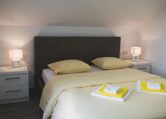 Apartman Sunny Garden