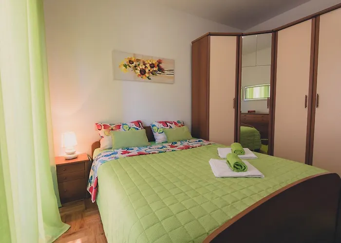 Apartament Sunny Garden Brodarica (Sibenik-Knin)