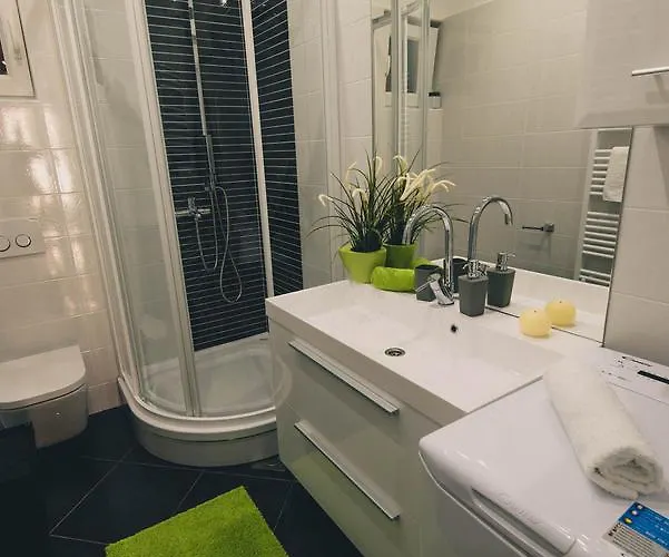 Sunny Garden * Brodarica (Sibenik-Knin)